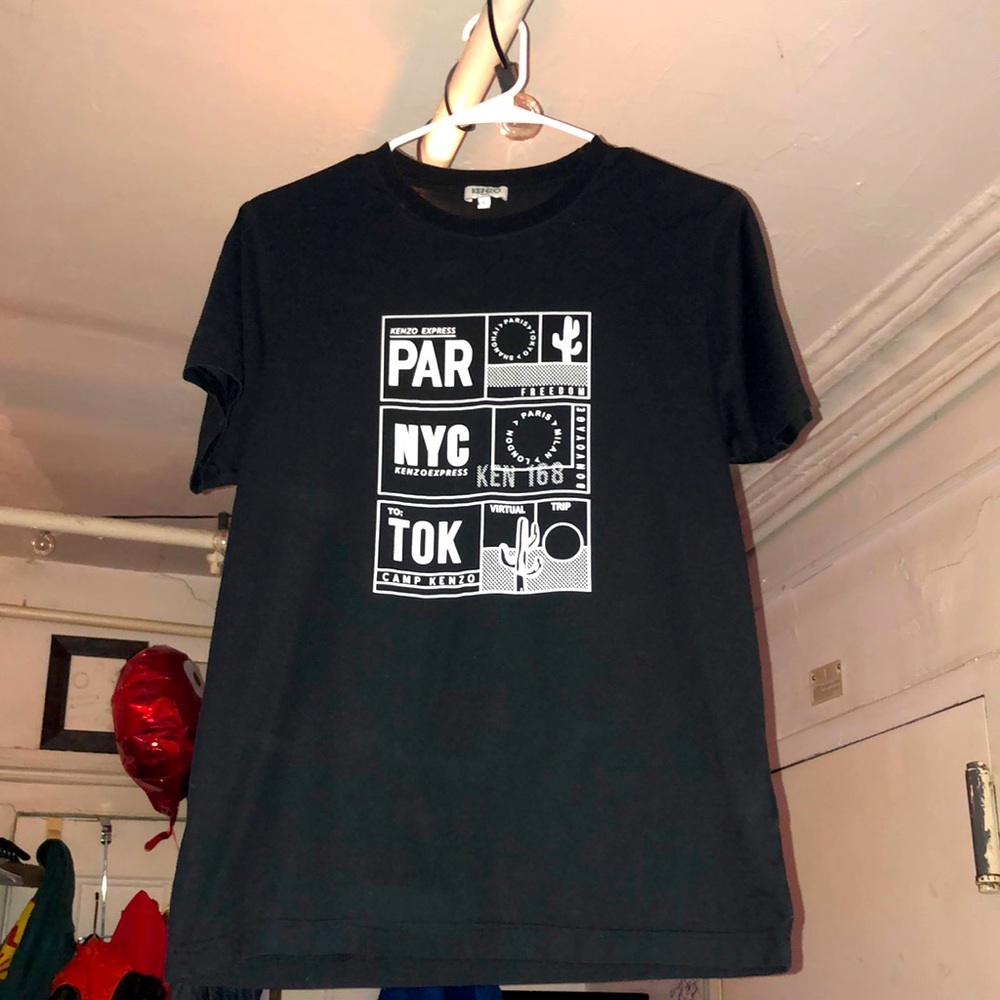 Kenzo Graphic Tshirt Vintage Passport Mens Small
